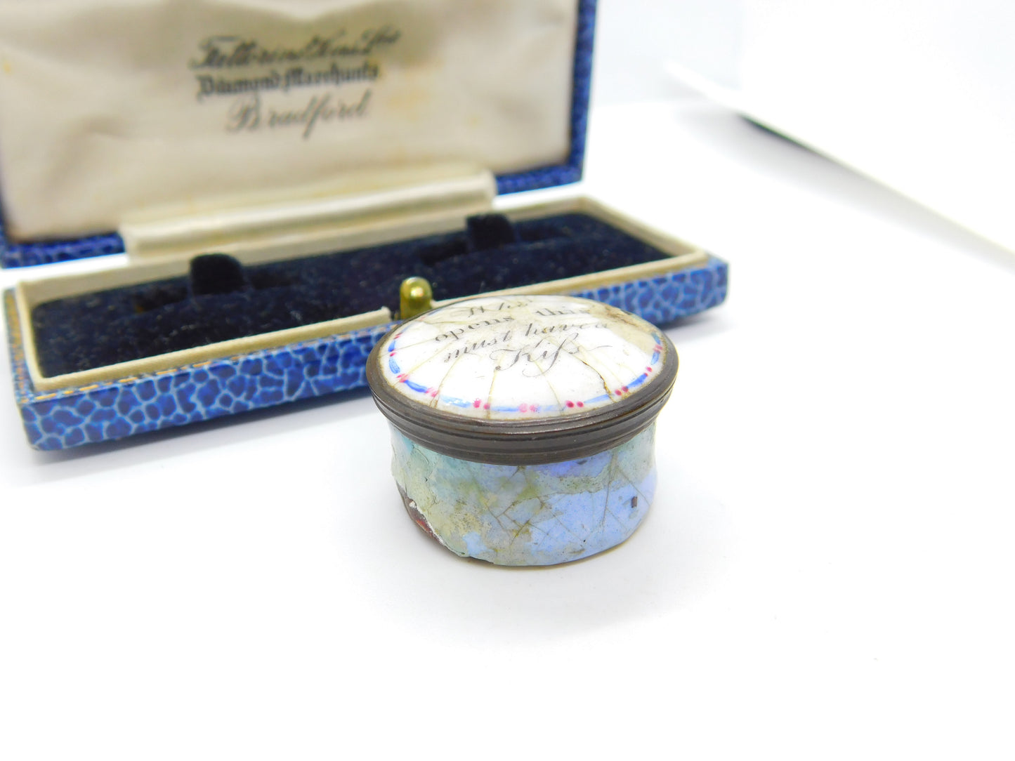 Georgian Bilston Enamel Patch Box 'Who Opens This Must Have a Kiss' Antique 1790