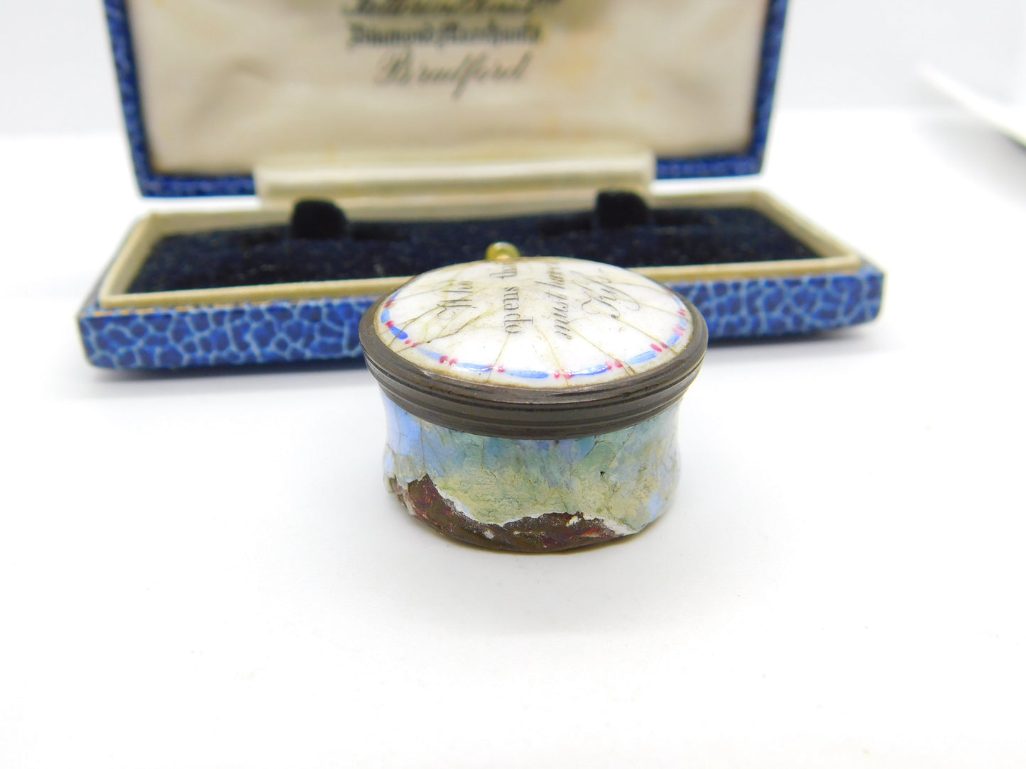 Georgian Bilston Enamel Patch Box 'Who Opens This Must Have a Kiss' Antique 1790