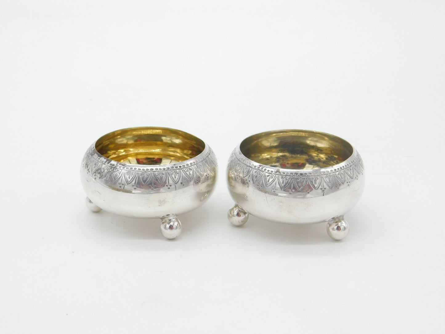 Victorian Pair of Sterling Silver Cauldron Salt Cellars Gilded Antique 1879