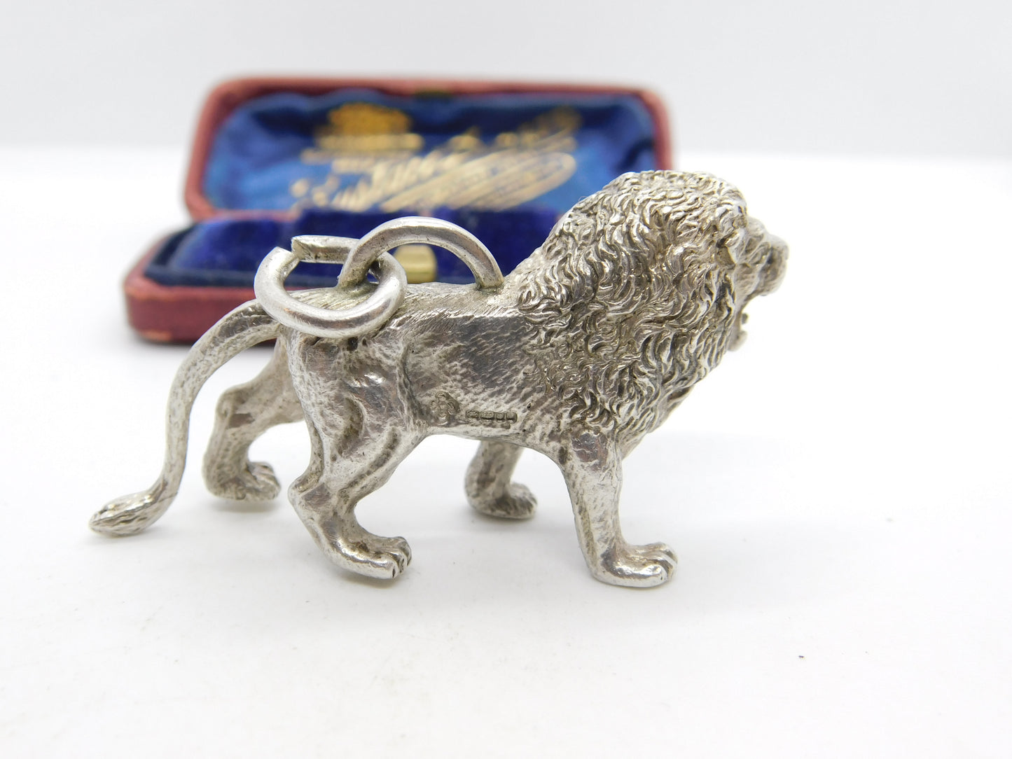 Large Cast Sterling Silver Roaring Lion Leo Statement Pendant 2008 London 50g