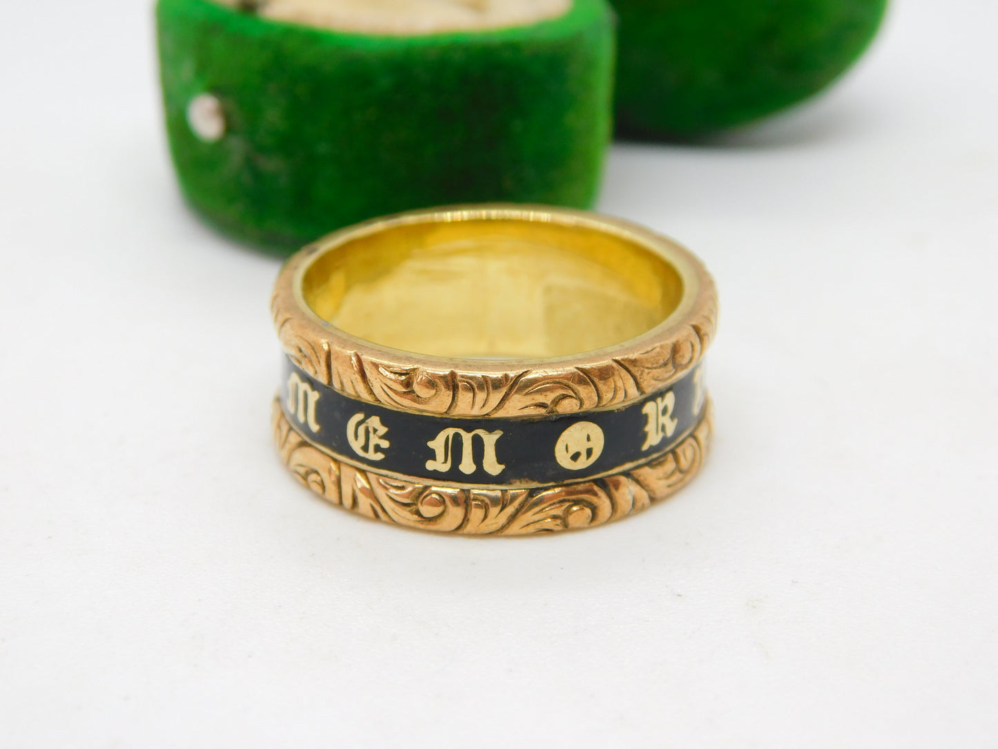 Victorian Yellow Metal & Black Enamel 'In Memory Of' Mourning Ring Antique c1860