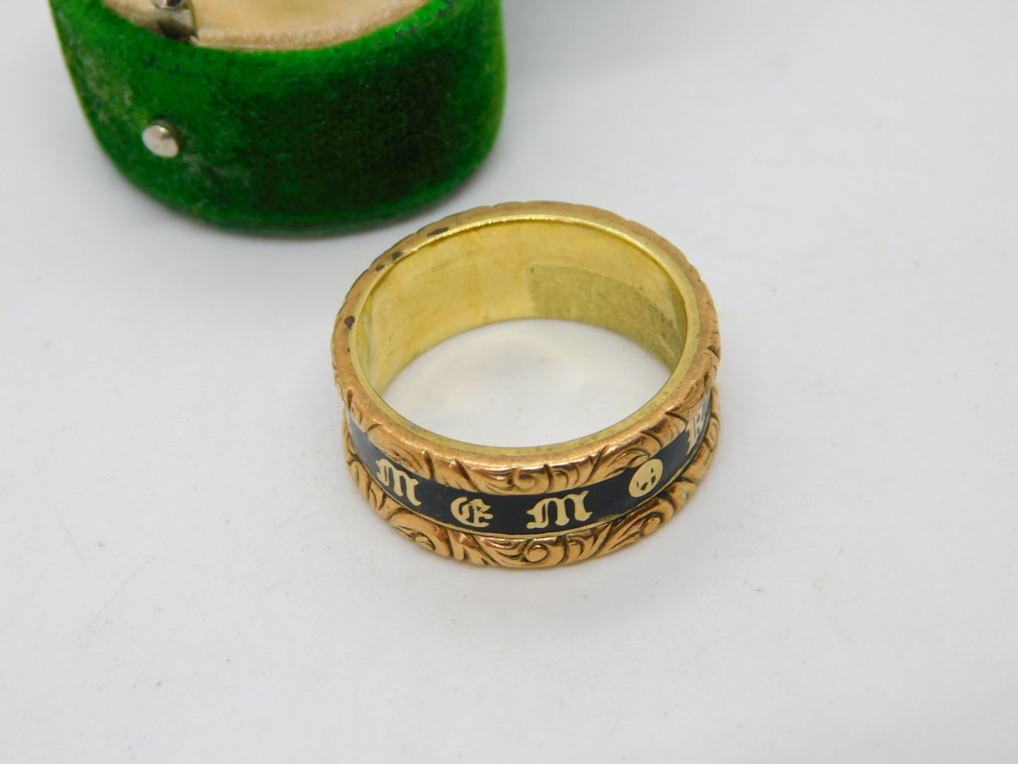 Victorian Yellow Metal & Black Enamel 'In Memory Of' Mourning Ring Antique c1860