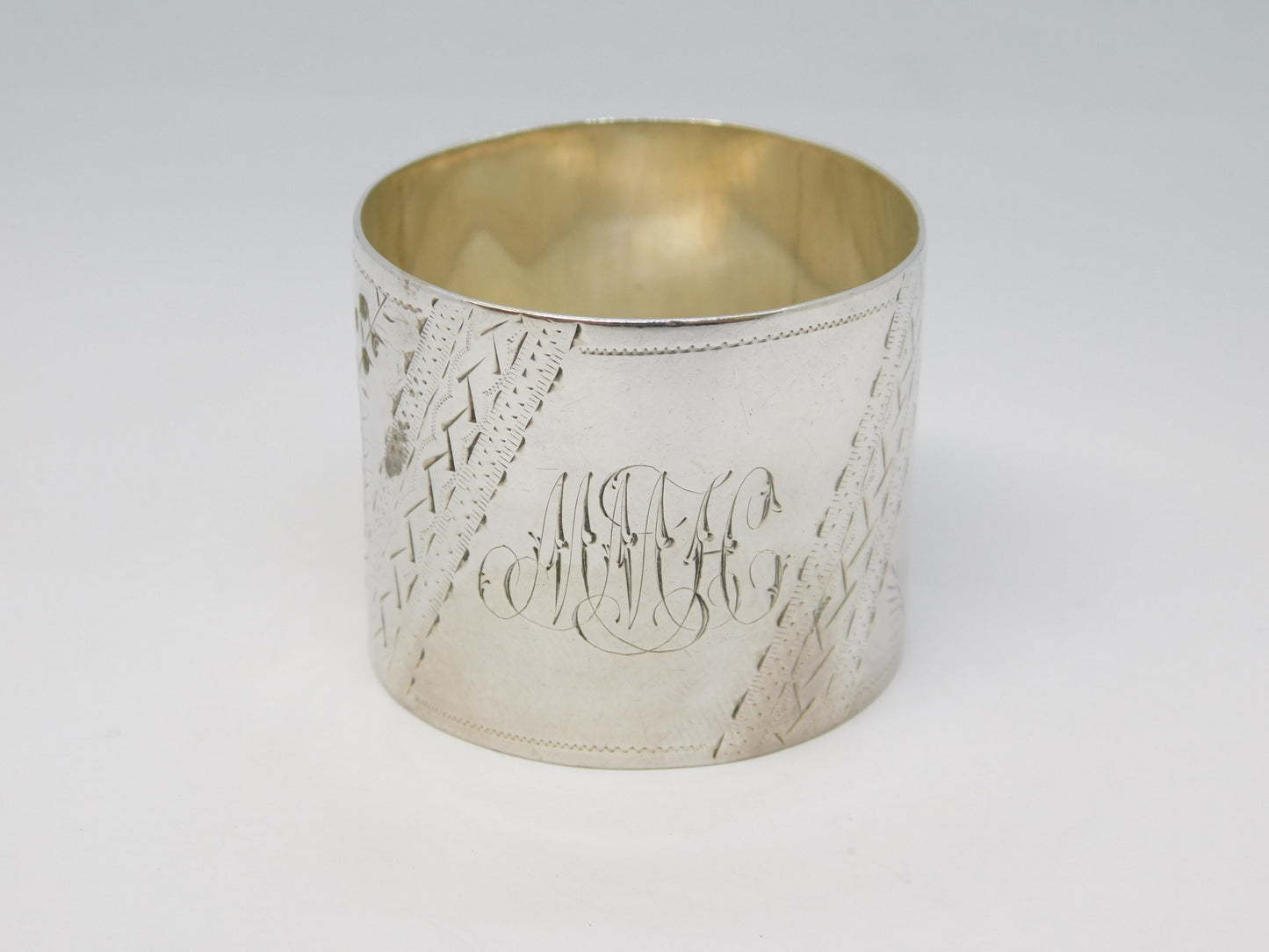 Victorian Sterling Silver Aesthetic Bird Pattern Napkin Ring Antique 1882 London