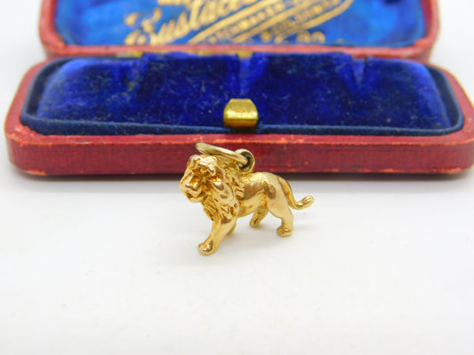 9ct Yellow Gold Leo the Lion Zodiac Charm or Pendant 1971 London Vintage