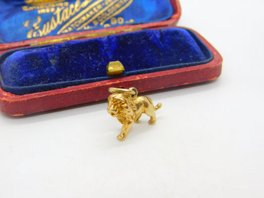 9ct Yellow Gold Leo the Lion Zodiac Charm or Pendant 1971 London Vintage