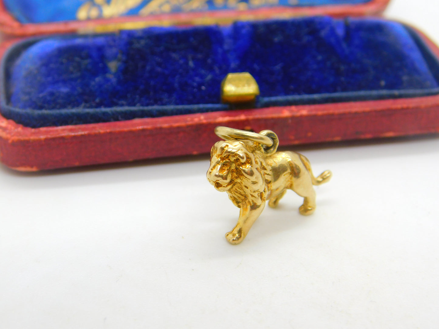 9ct Yellow Gold Leo the Lion Zodiac Charm or Pendant 1971 London Vintage