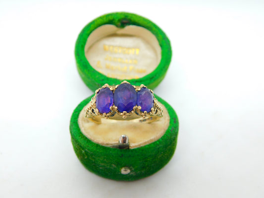 9ct Yellow Gold Three Stone Amethyst Boat Ring Vintage 1990 Birmingham