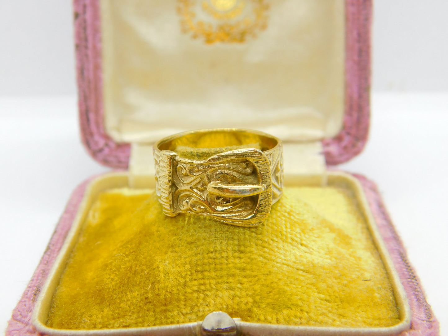 Victorian 9ct Yellow Gold Buckle Sweetheart Ring Antique c1890