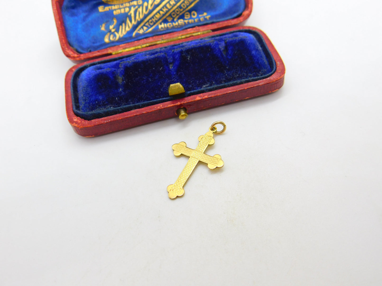 9ct Yellow Gold Cross Crucifix Pendant Vintage 1973 Birmingham