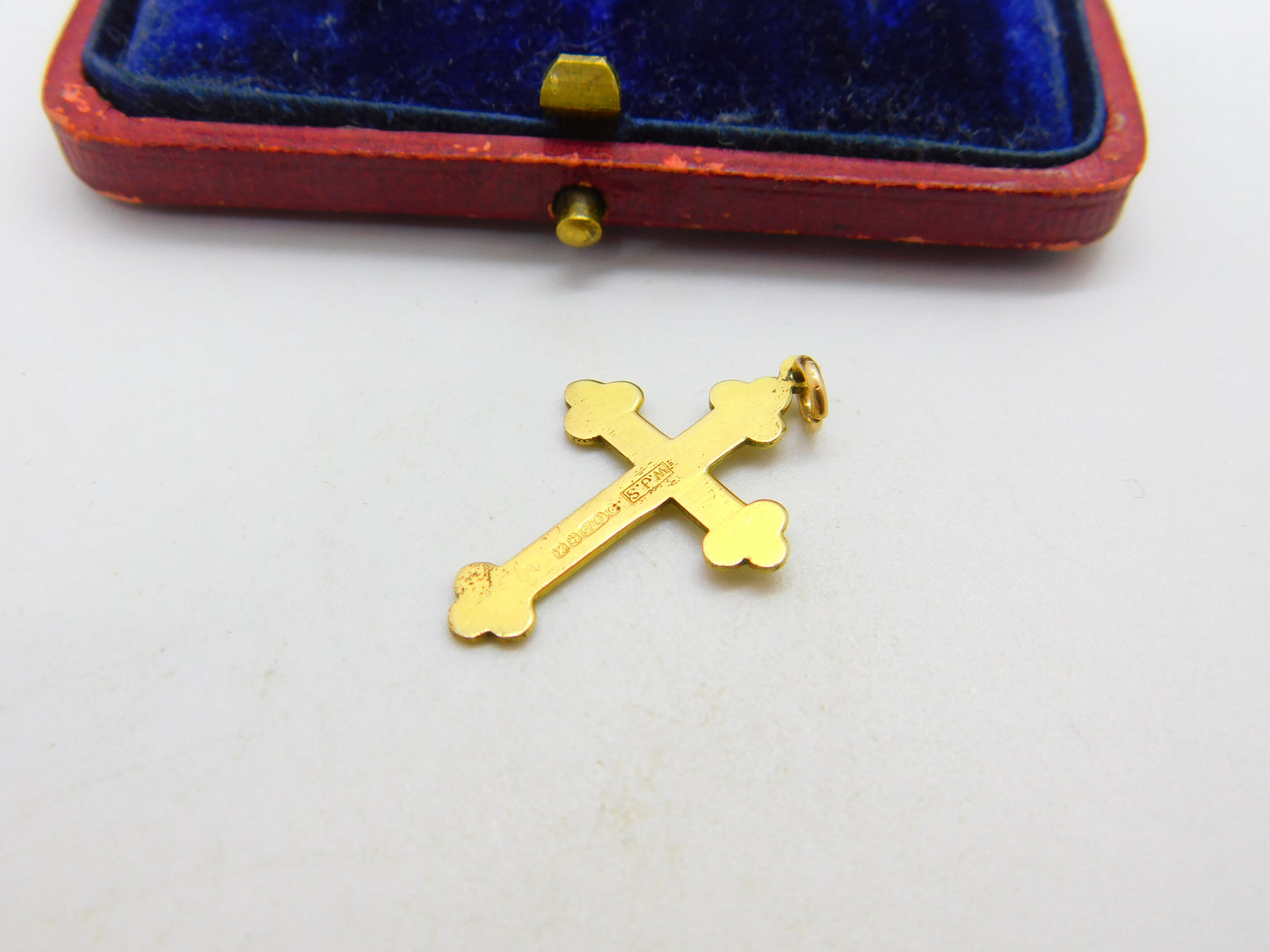 9ct Yellow Gold Cross Crucifix Pendant Vintage 1973 Birmingham