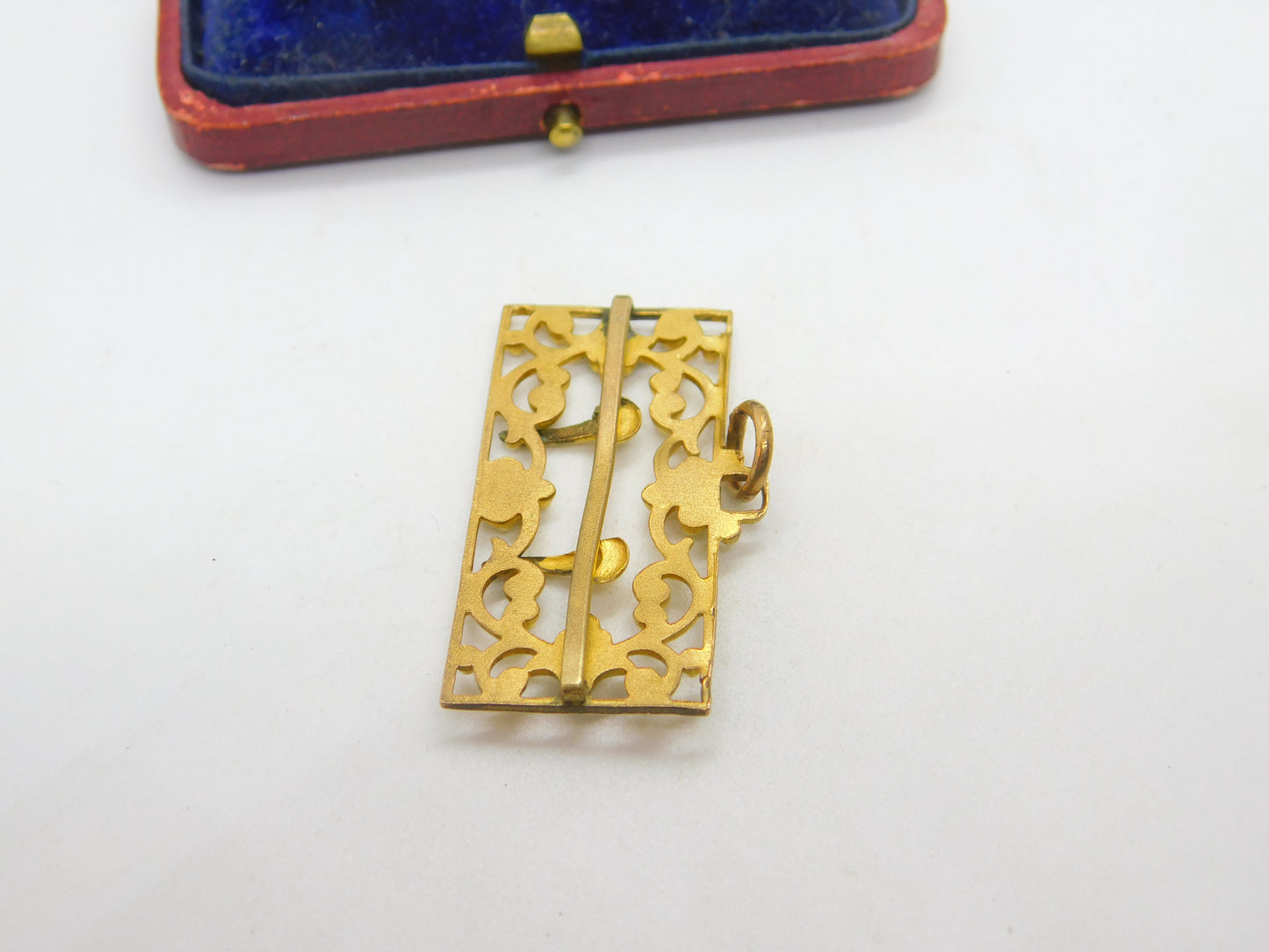 Victorian 9ct Yellow Gold Fronted Buckle Form Floral Pendant Antique c1890