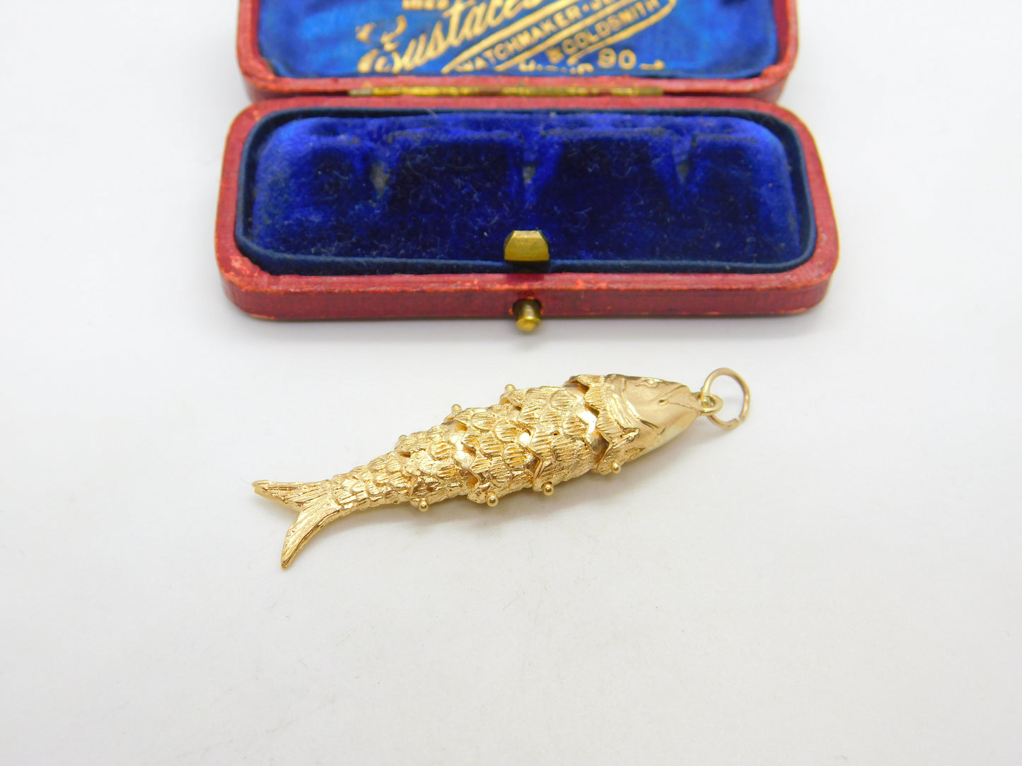 Large 9ct Yellow Gold Articulated Flapping Fish Charm Pendant 1977 London