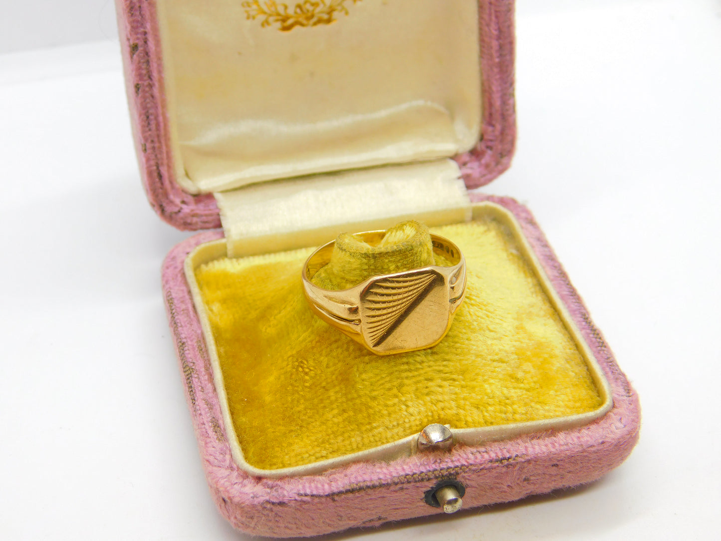 9ct Yellow Gold Gents Square Signet Ring 1973 London Vintage Size W UK