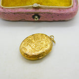 Victorian 18ct Yellow Gold Floral Pattern Sweetheart Locket Antique c1860