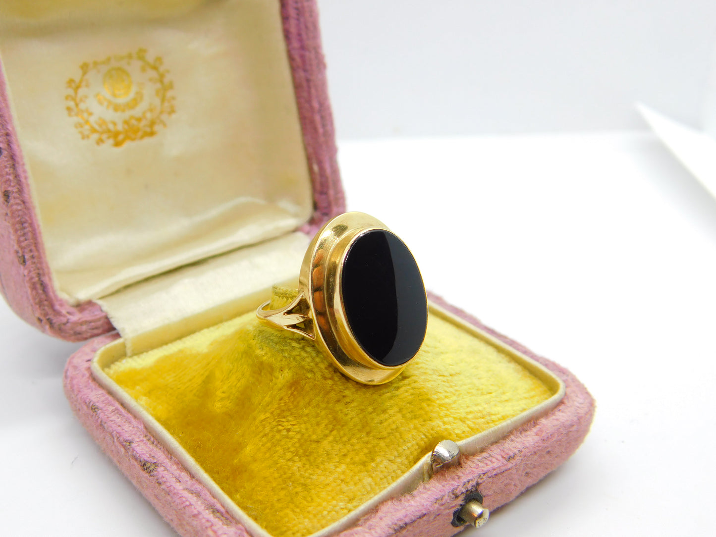 9ct Yellow Gold & Large Onyx Panel Signet Ring Vintage 1992 Birmingham