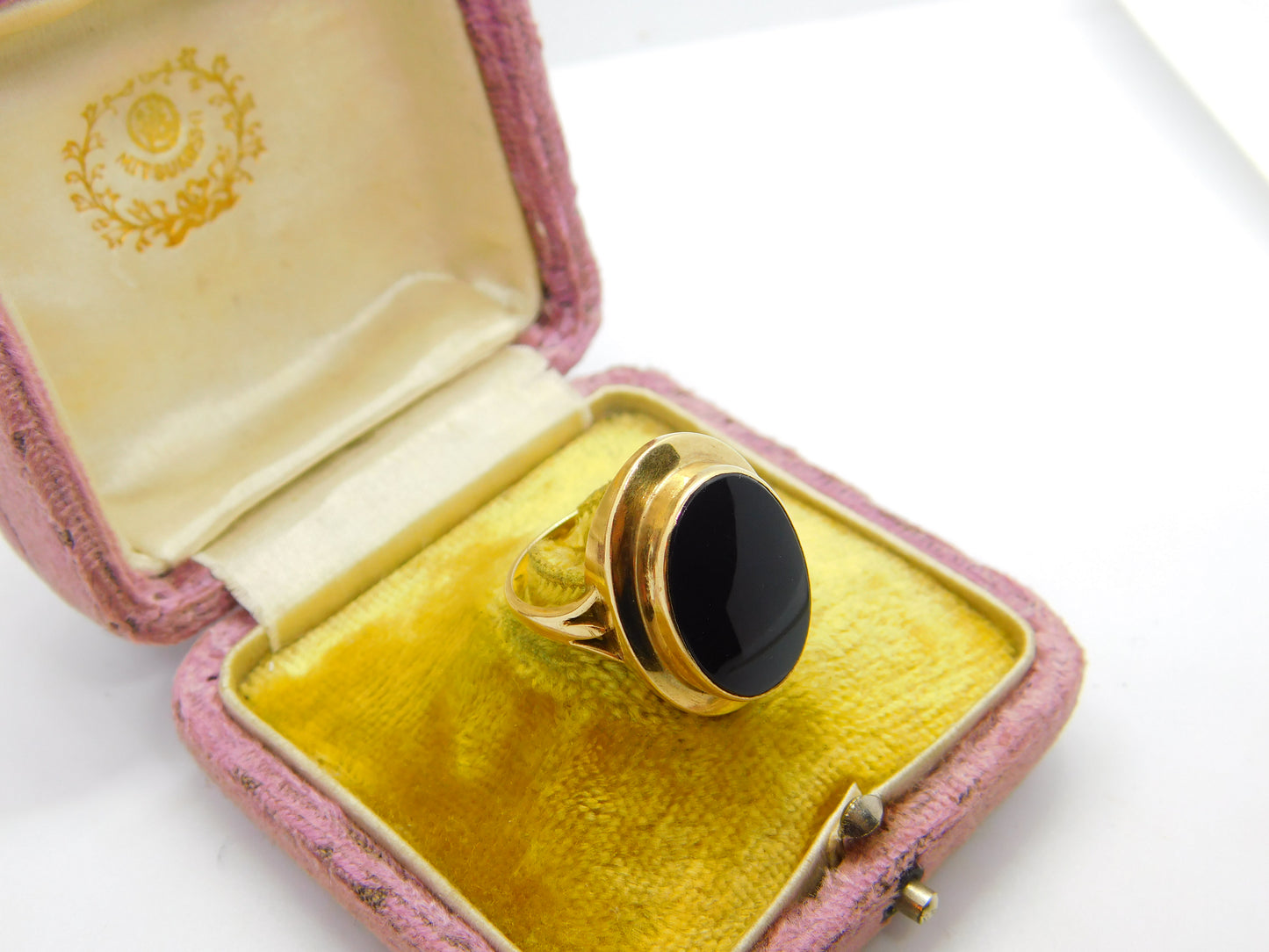 9ct Yellow Gold & Large Onyx Panel Signet Ring Vintage 1992 Birmingham