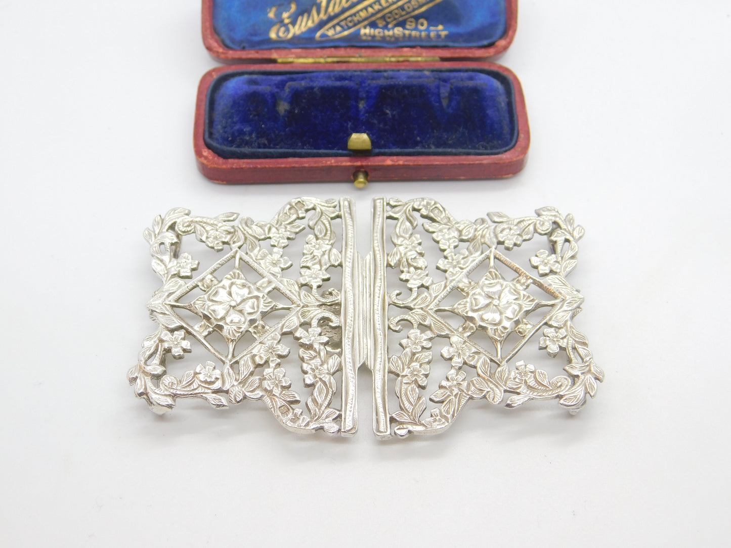 Sterling Silver Bark & Floral Pattern Nurses Buckle 1981 Birmingham Vintage