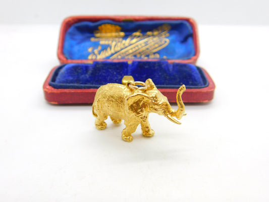 Large 9ct Yellow Gold Good Luck Elephant Charm or Pendant 1972 London Vintage