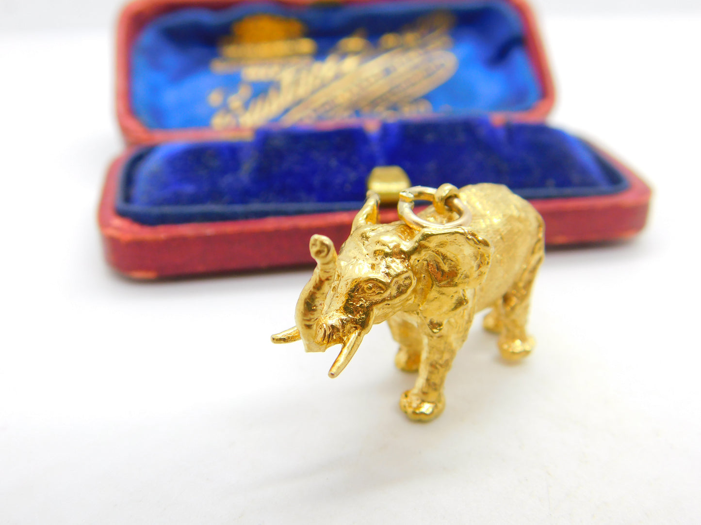 Large 9ct Yellow Gold Good Luck Elephant Charm or Pendant 1972 London Vintage