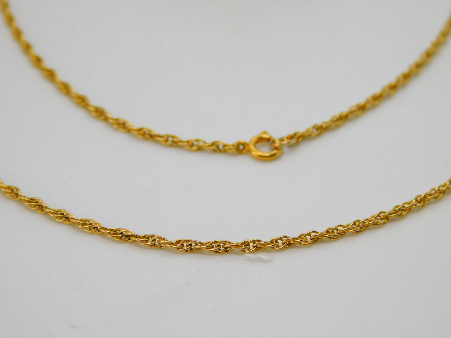 9ct Yellow Gold Essential Rope Chain Necklace 56cm 22" Length Vintage c1970