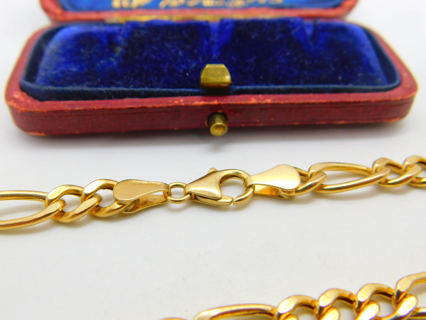 9ct Yellow Gold Essential Figaro Link Chain Necklace 24" Length Vintage c1980