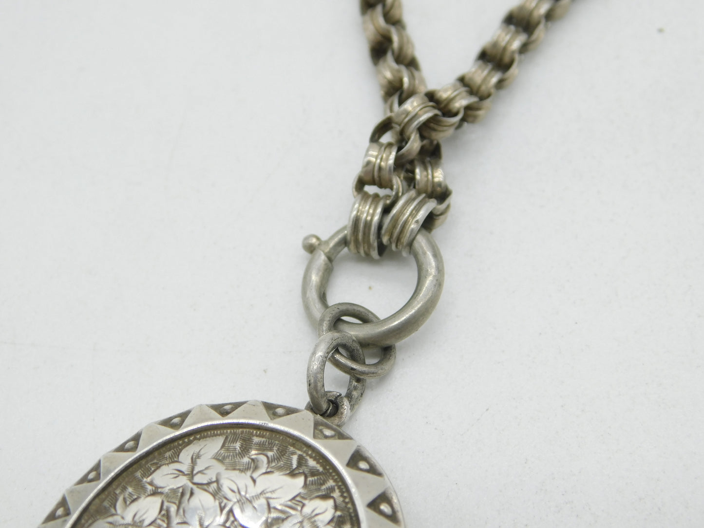 Victorian Sterling Silver Ivy Leaf Pattern Locket Necklace Antique c1880