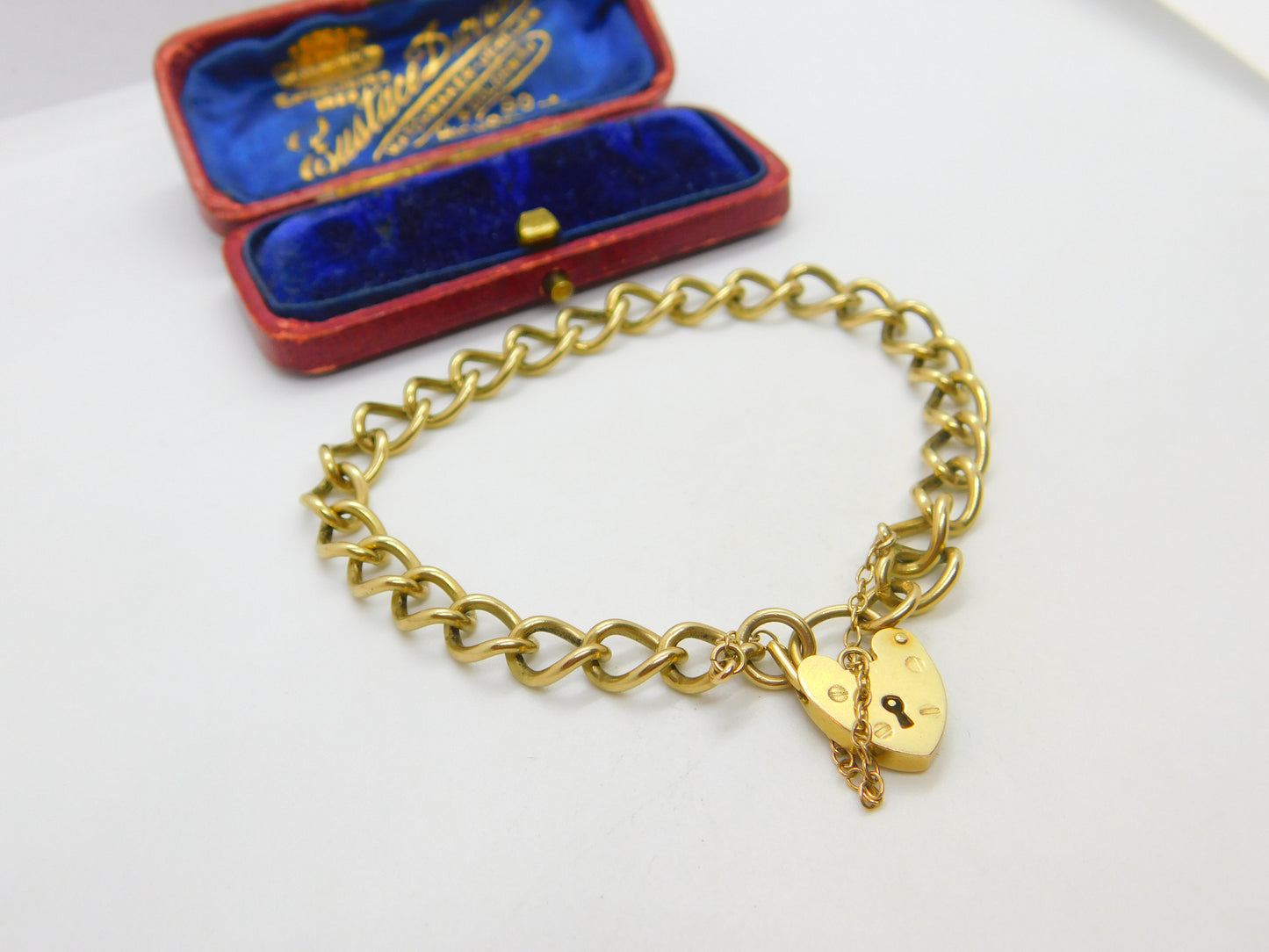 9ct Yellow Gold Curb Link Charm Bracelet Heart Lock Clasp 1977 Birmingham