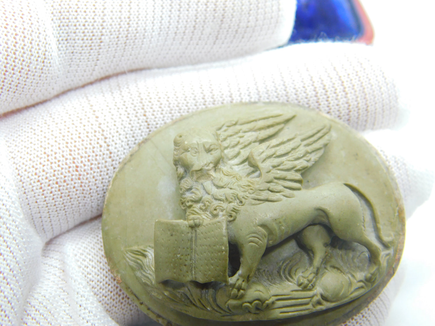 Grand Tour Georgian Large Carved Lava 'Lion of Saint Mark' Cameo c1790 Antique