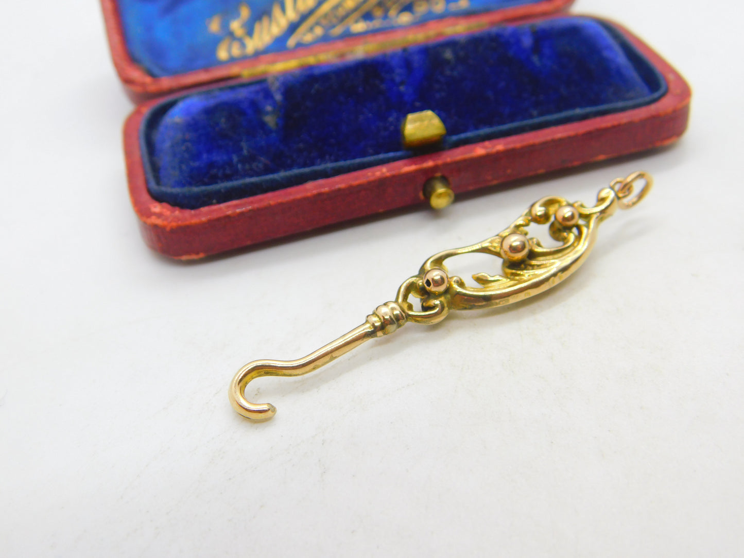 Edwardian 9ct Yellow Gold Button Hook Fob or Pendant Antique c1910