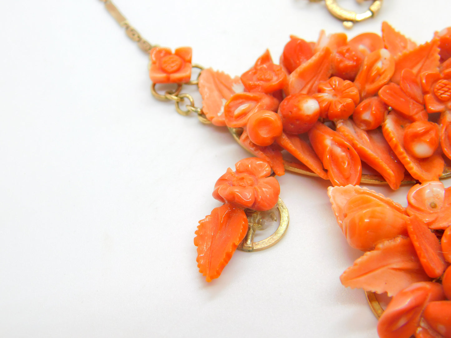 Victorian 8ct Rose Gold Large Carved Red Coral Floral Statement Necklace c1880