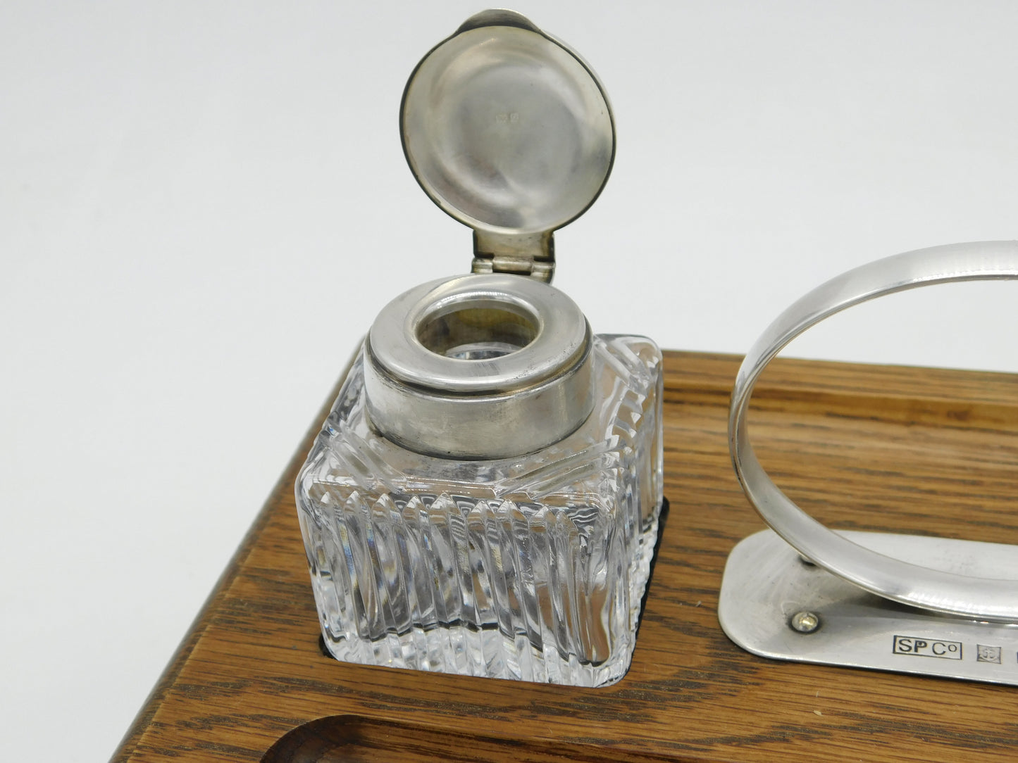 Sheaffer Sterling Silver Mounted Oak & Cut Crystal Inkpot Desk Stand Vintage