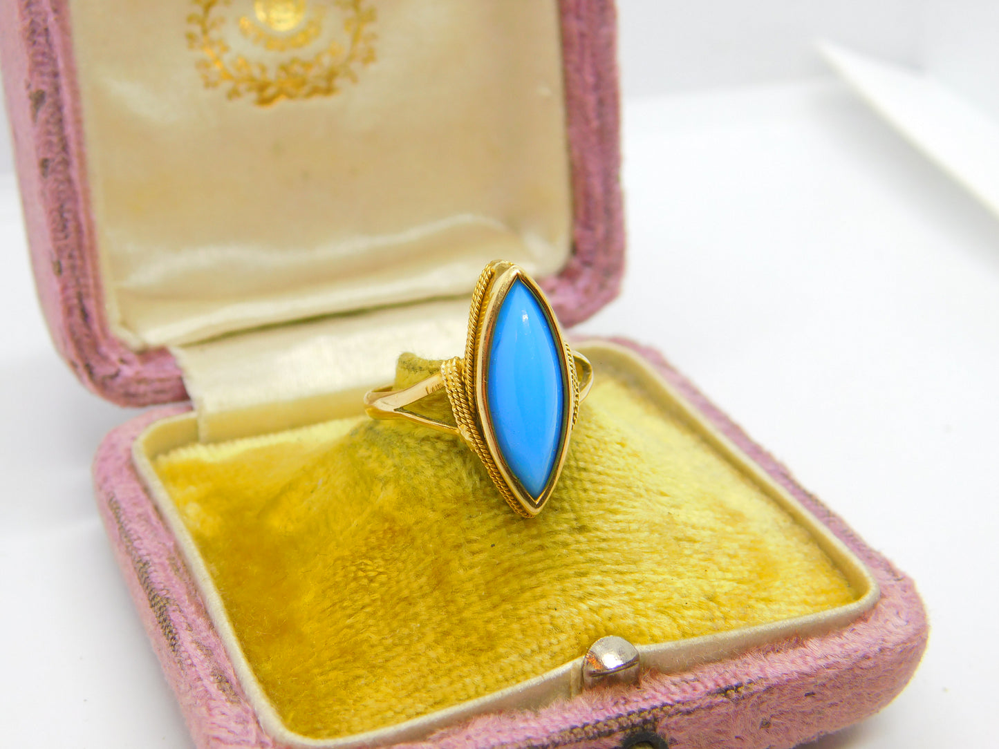 18ct Yellow Gold & Blue Turquoise Signet Ring Antique c1930 Art Deco