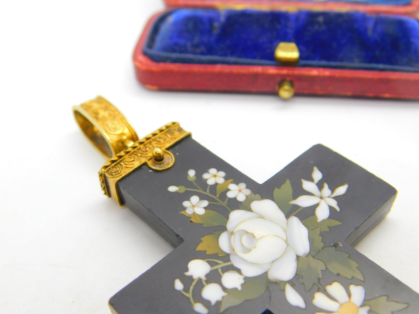 Large Victorian 18ct Gold Daisy Flower Pietra Dura Cross Pendant c1860 AF