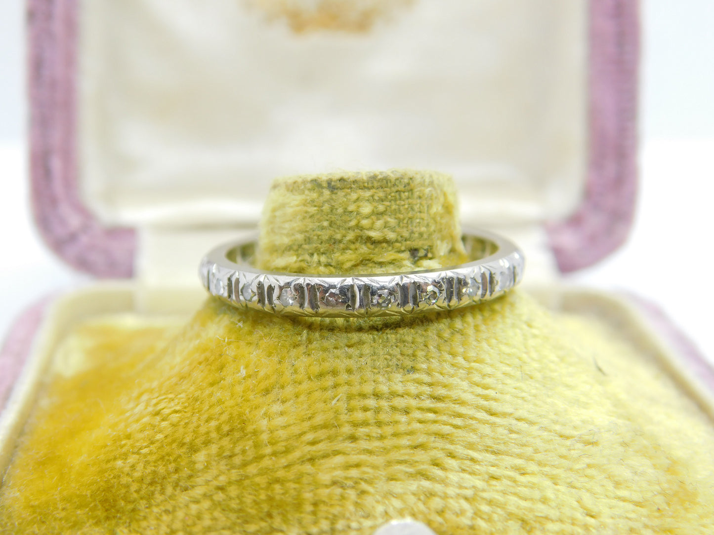 18ct White Gold & Natural Diamond Set Full Eternity Ring Antique c1920 Art Deco