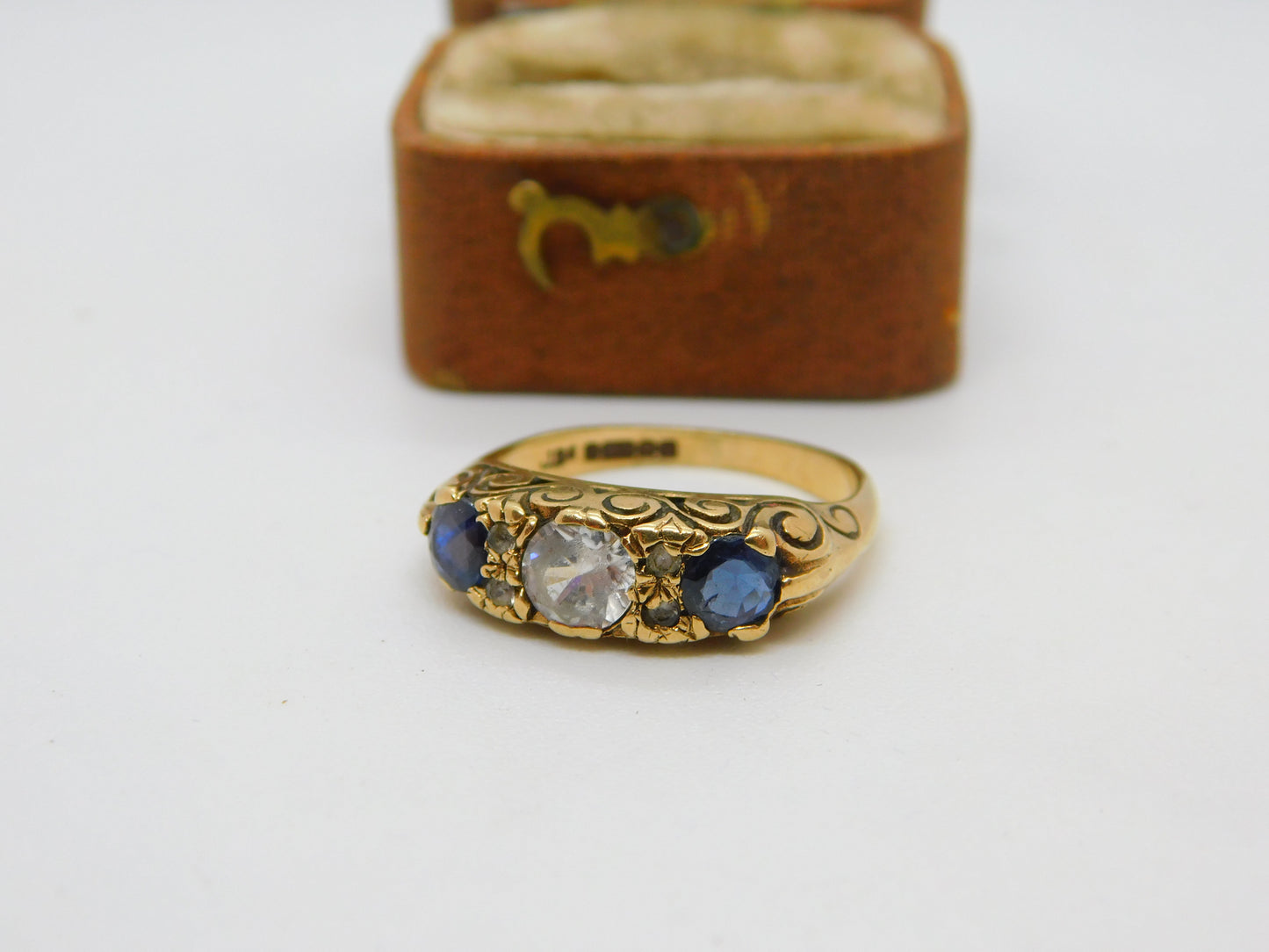 9ct Yellow Gold Spinel & Paste Set Victorian Style Ring 1973 Birmingham Vintage