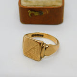 9ct Yellow Gold Square Signet Ring Vintage 1956 Birmingham Size R 1/2 UK