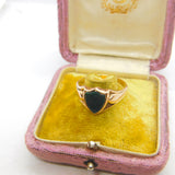 Victorian 9ct Gold Carved Shield Bloodstone Set Signet Ring 1891 Birmingham