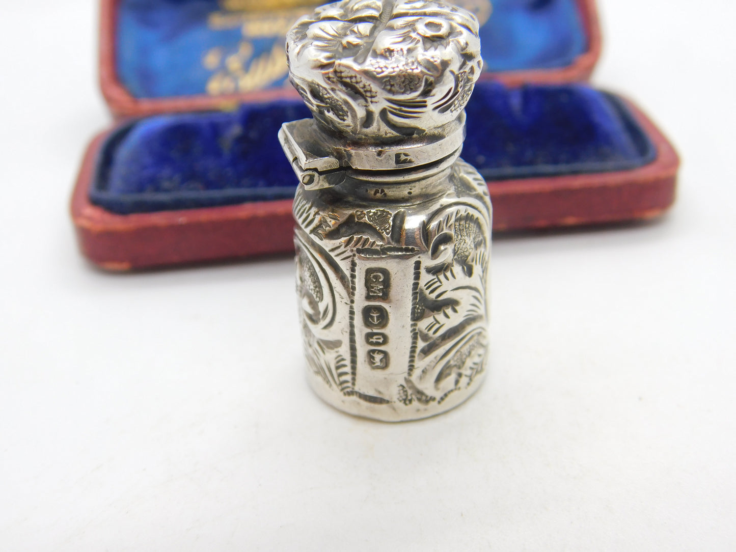 Victorian Sterling Silver Floral Pattern Small Scent Bottle 1891 Birmingham