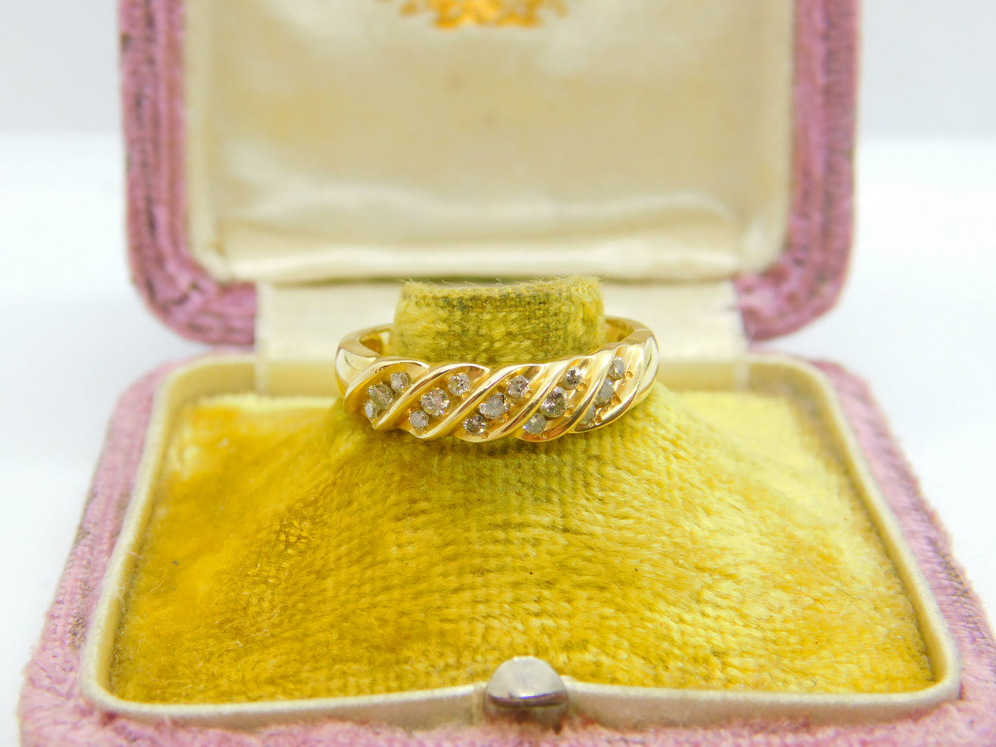 9ct Yellow Gold & Diamond Set Wave Pattern Band Ring Vintage 2000 London