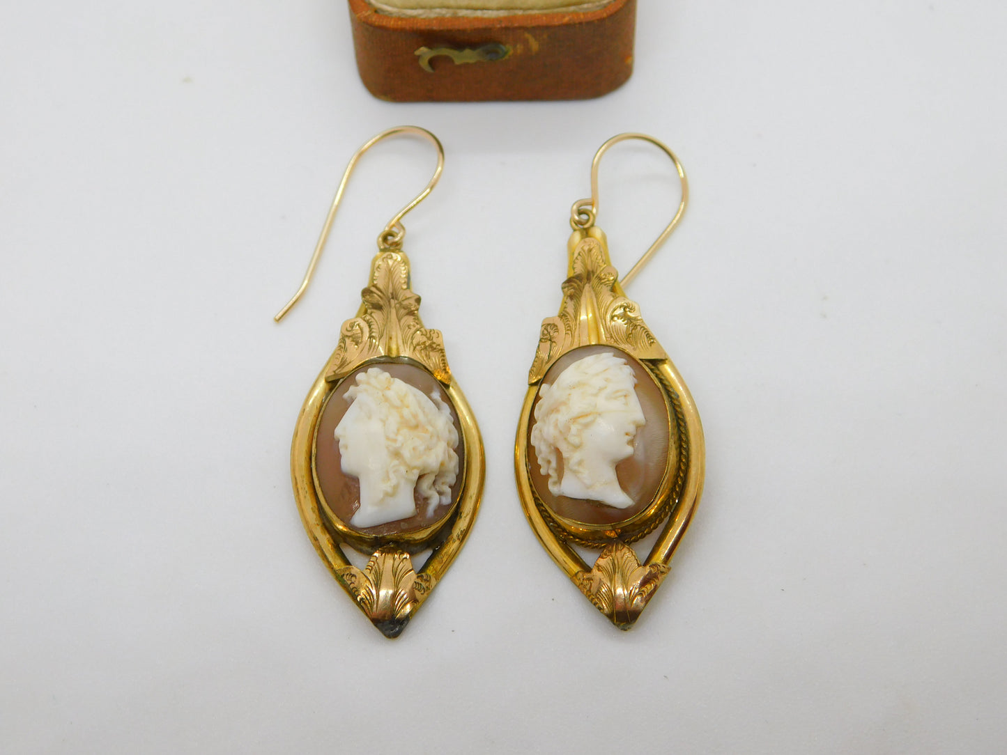 Day & Night Shell Cameo Pinchbeck Dangling Ear Pendant Earrings Antique c1860