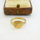 9ct Yellow Gold Floral Pattern Signet Ring Vintage c1970 London