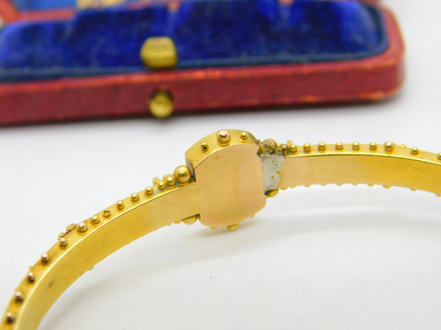 Victorian Etruscan Style 15ct Yellow Gold Seed Pearl Bangle Bracelet c1860