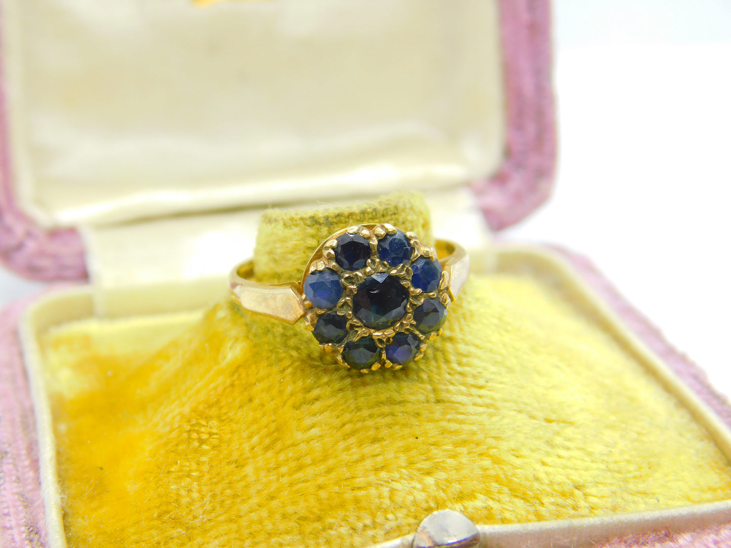 9ct Yellow Gold & Sapphire Floral Cluster Ring 1975 Birmingham Vintage