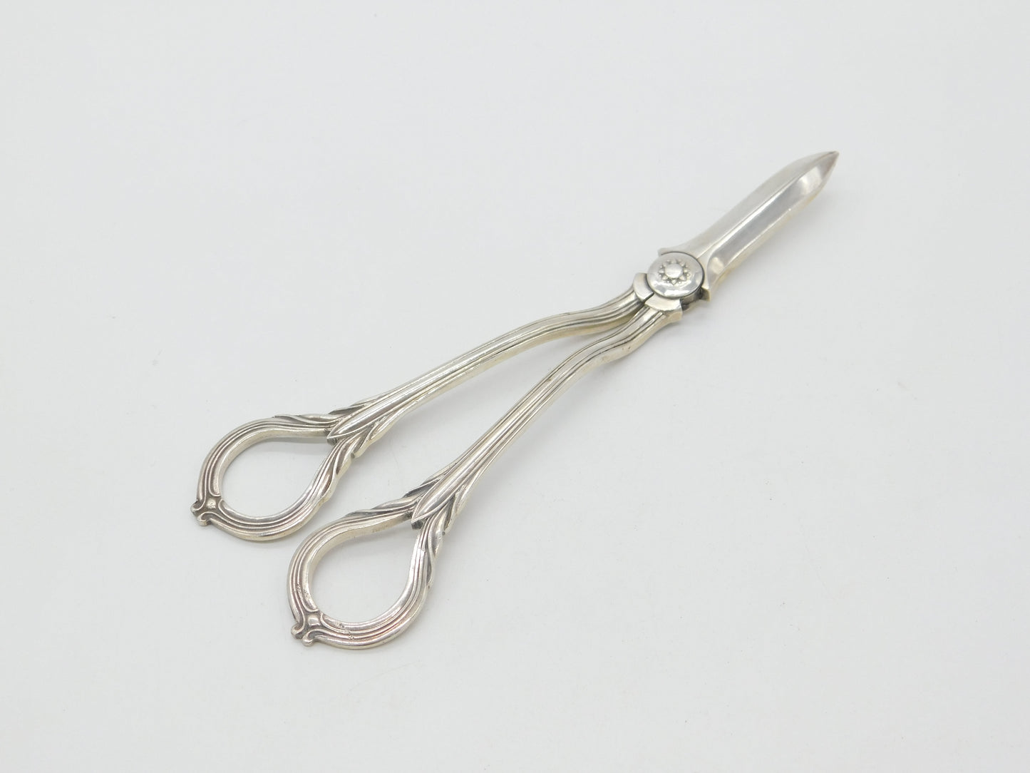 Art Nouveau Victorian Sterling Silver Grape Scissors or Shears Antique 1899 Sheffield