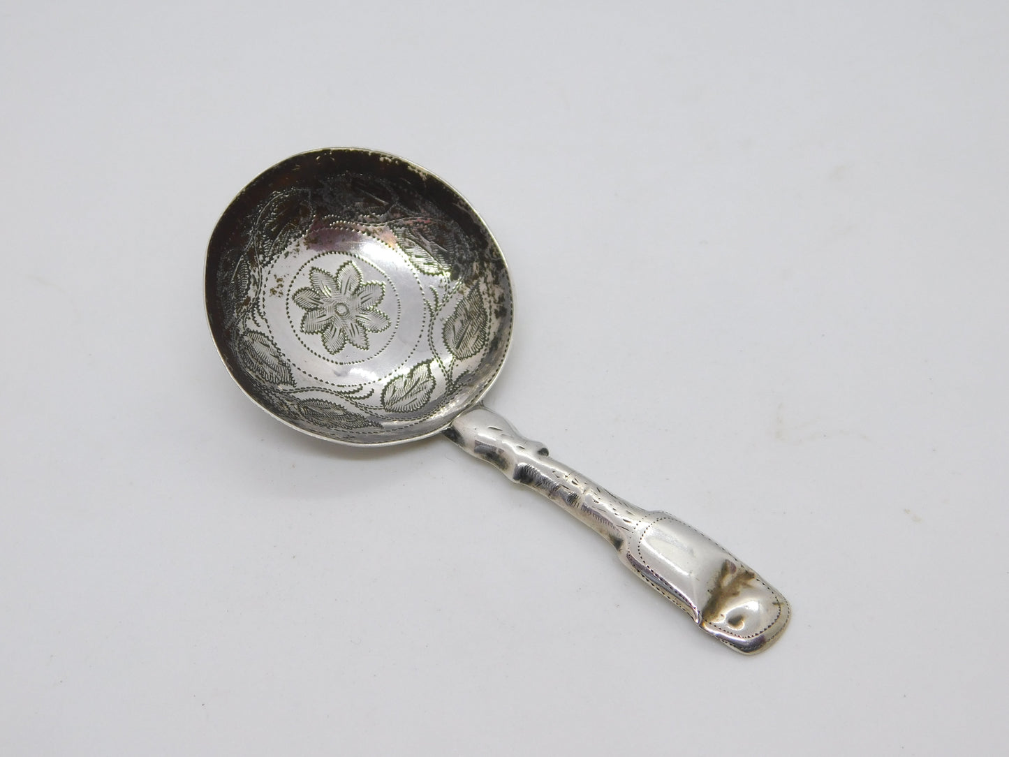 George IV Sterling Silver Floral Pattern Tea Caddy Spoon Antique 1826 Birmingham