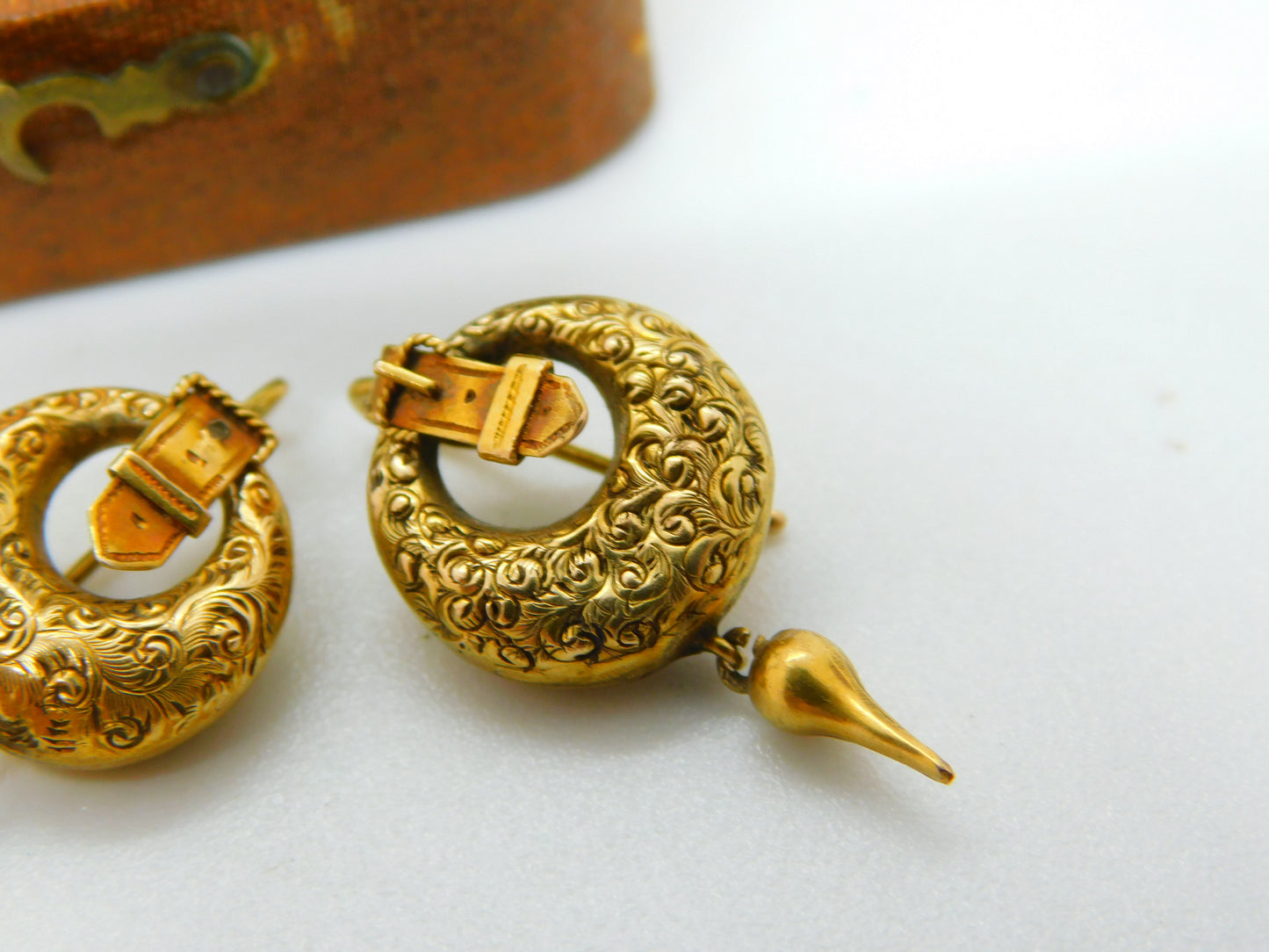 Victorian 18ct Yellow Gold Etruscan Style Buckle Drop Earrings Antique c1860