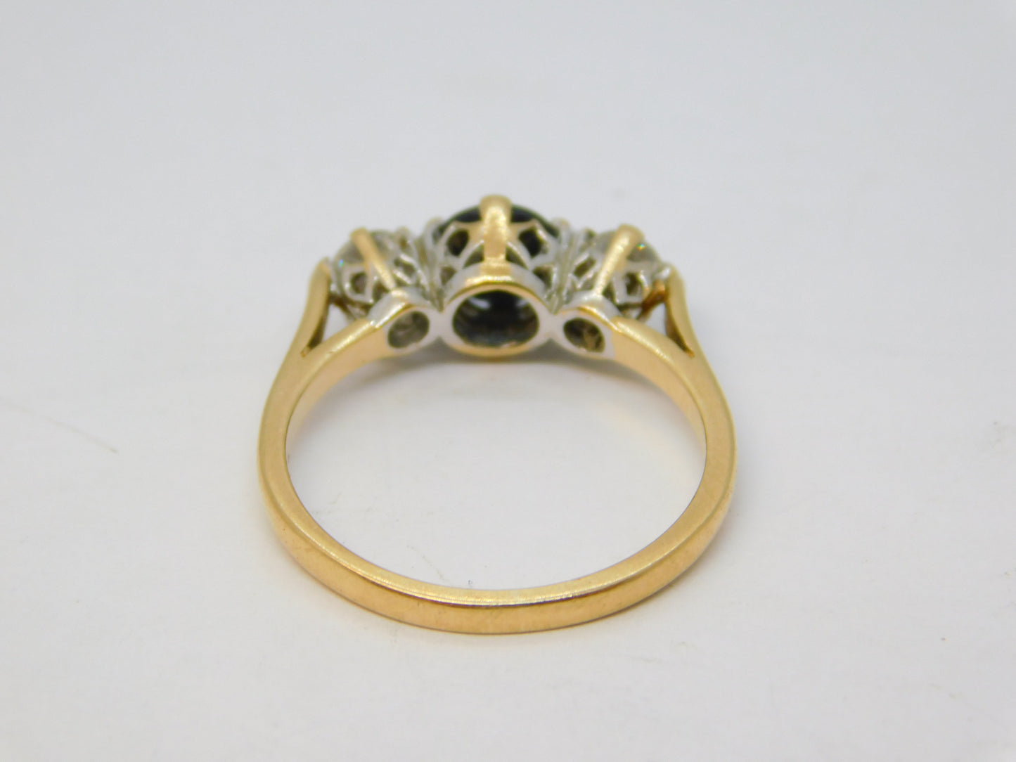 9ct Yellow Gold, Sapphire & Spinel Set Three-Stone Ring Vintage 1985 Birmingham