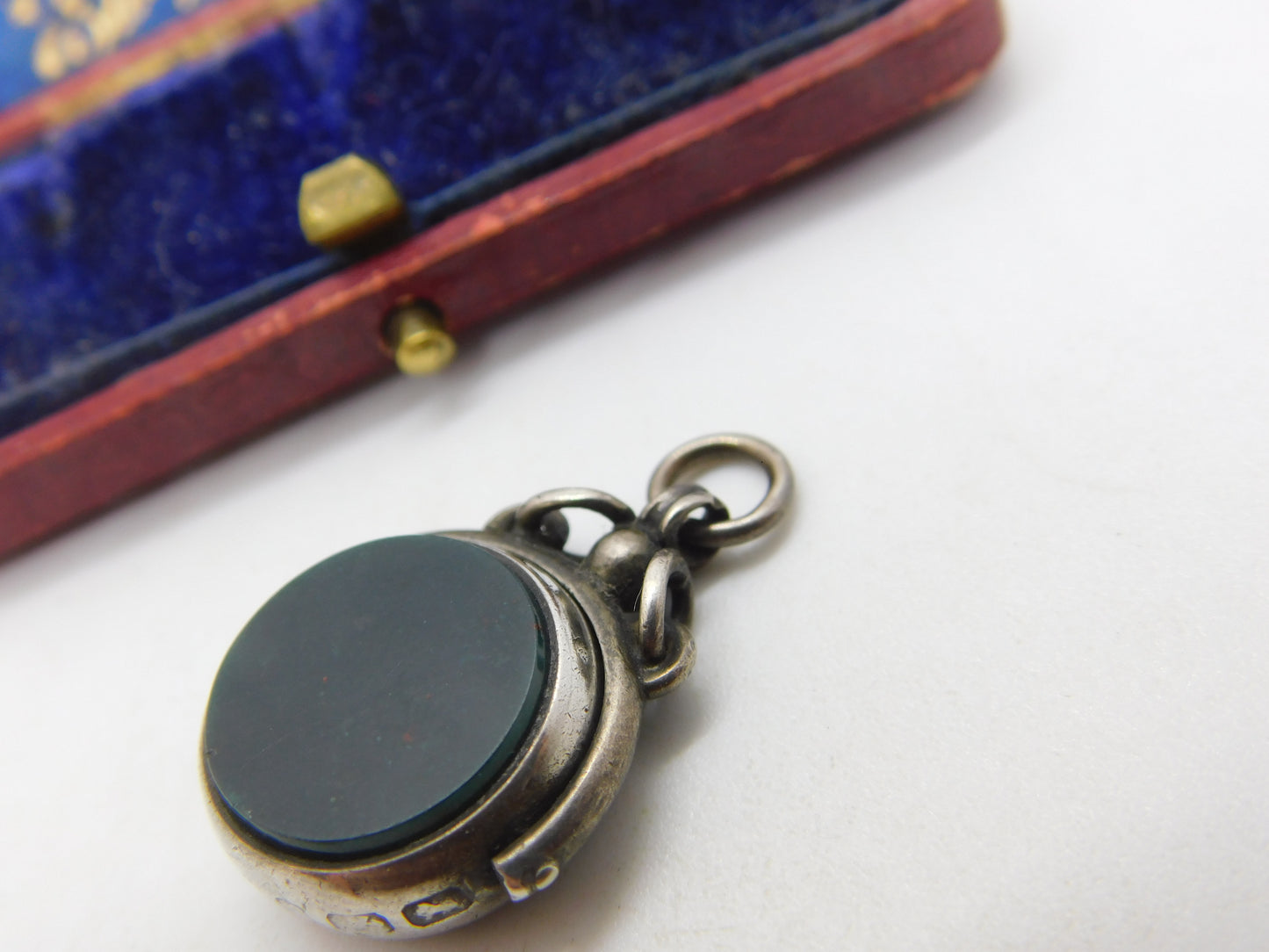 Victorian Sterling Silver Spinning Fob Pendant Bloodstone & Carved Carnelian