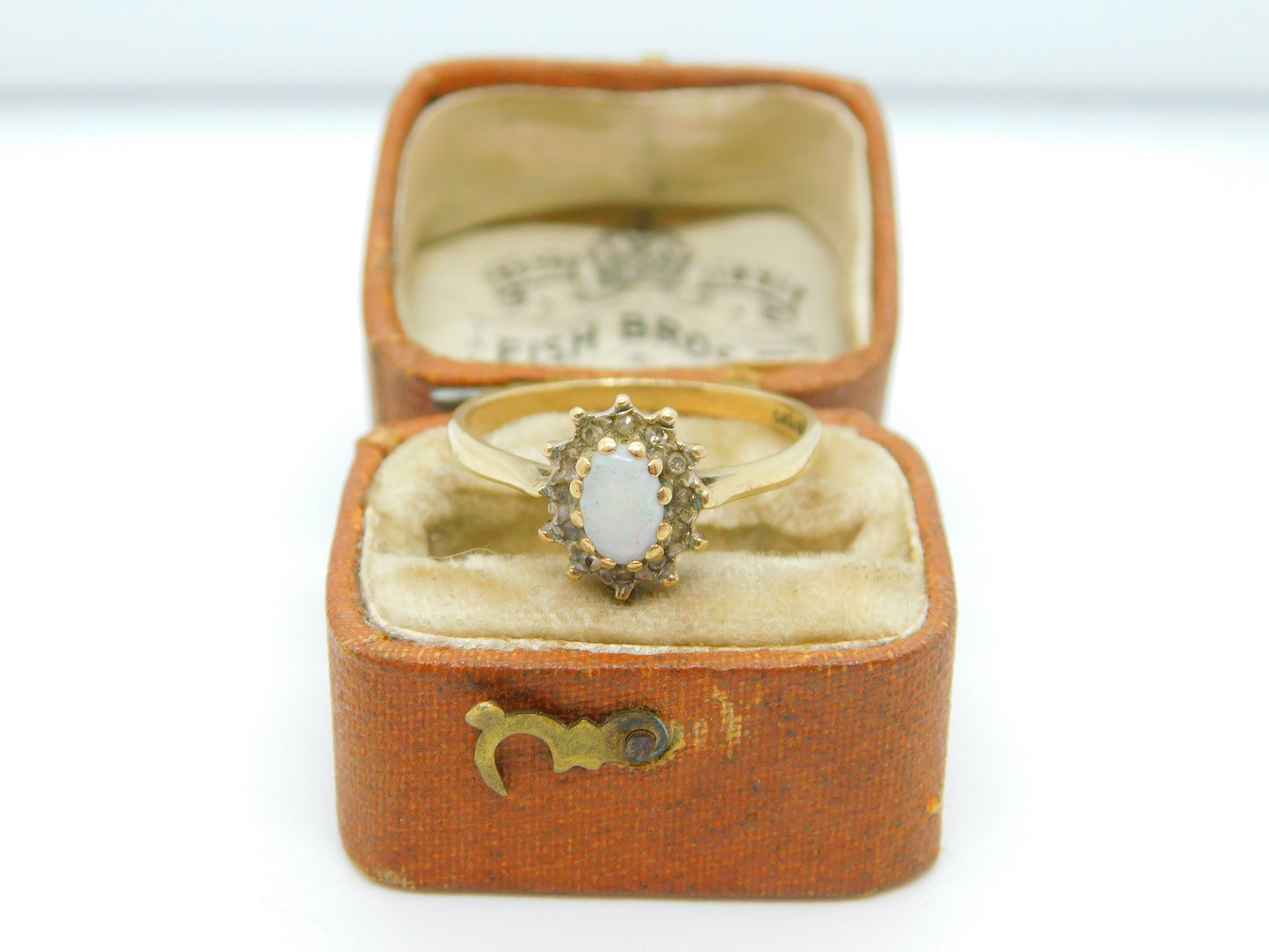 9ct Yellow Gold, Diamond & Opal Floral Cluster Ring Vintage 1986 London