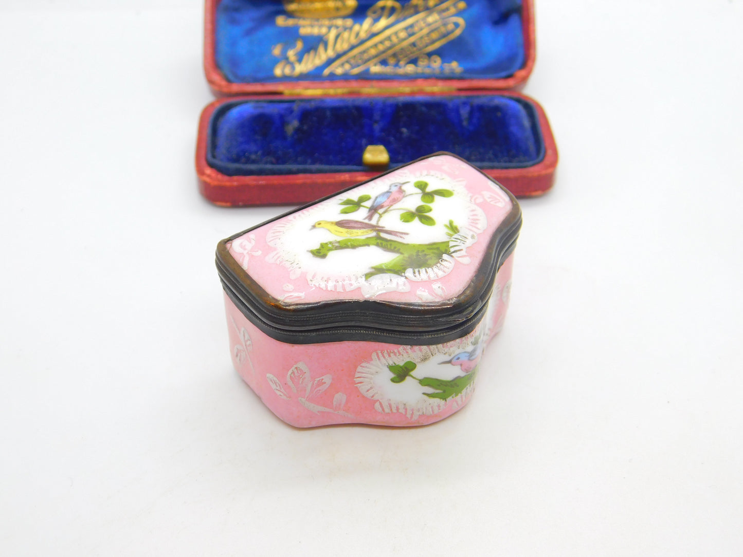 Georgian Bilston Enamel Pink Patch Box with Perched Birds c1820 Antique